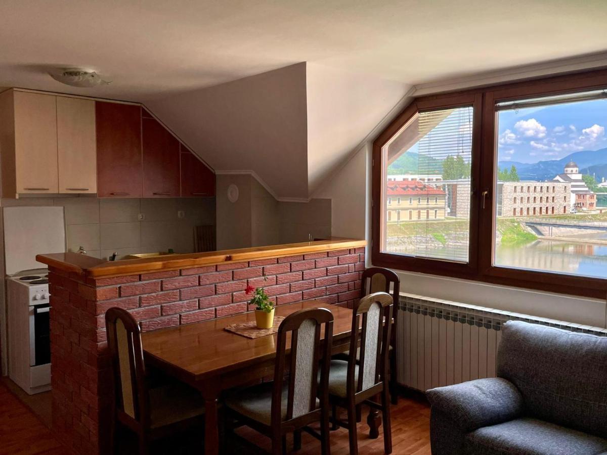 Apartments Vila Hercegovina Višegrad Exteriör bild