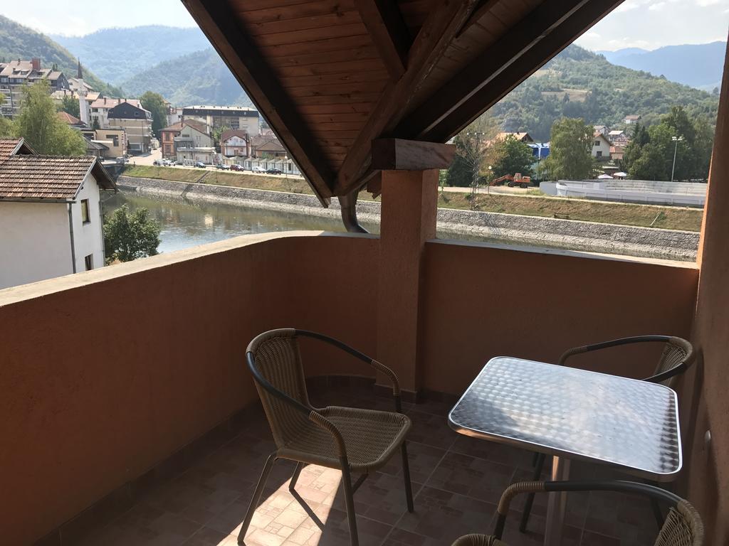 Apartments Vila Hercegovina Višegrad Exteriör bild